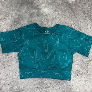 AYBL// crop sleeve bra top//xs